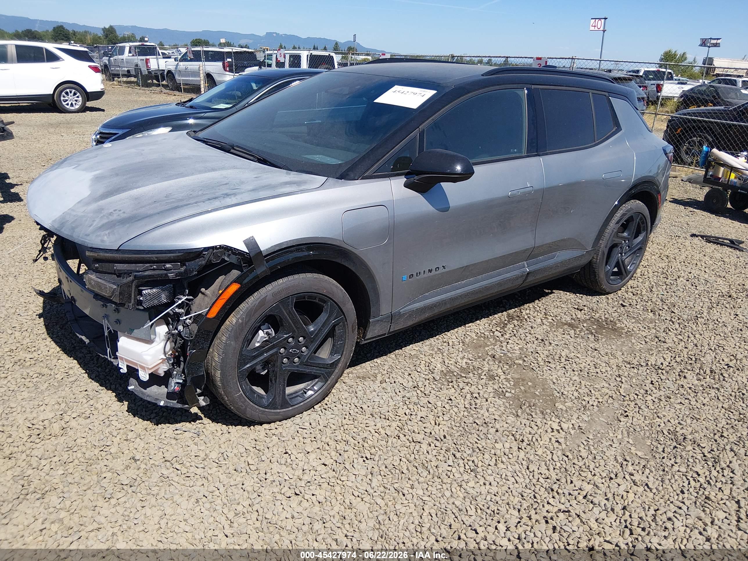 2024 CHEVROLET EQUINOX EV RS — I2