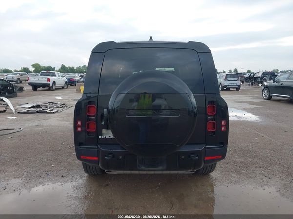 2024 LAND ROVER DEFENDER 130 P400 S
