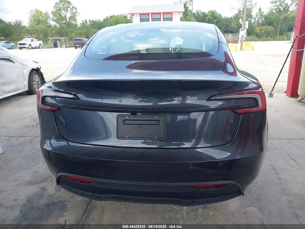 2026 TESLA MODEL 3