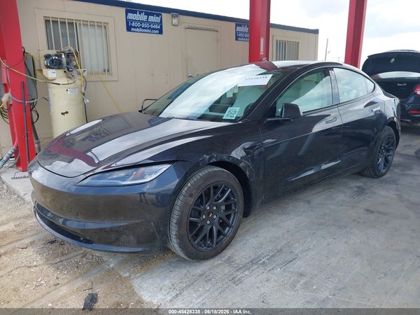 2026 TESLA MODEL 3