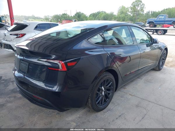 2026 TESLA MODEL 3