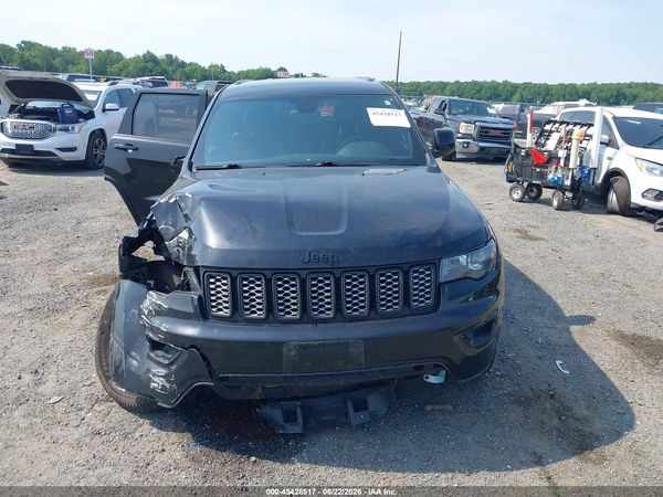 2017 JEEP GRAND CHEROKEE ALTITUDE 4X4