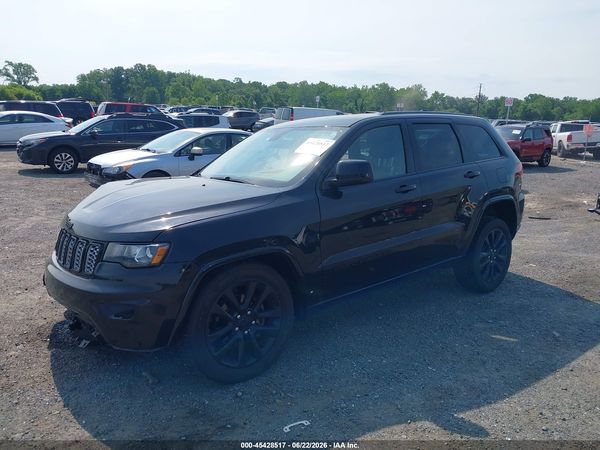 2017 JEEP GRAND CHEROKEE ALTITUDE 4X4