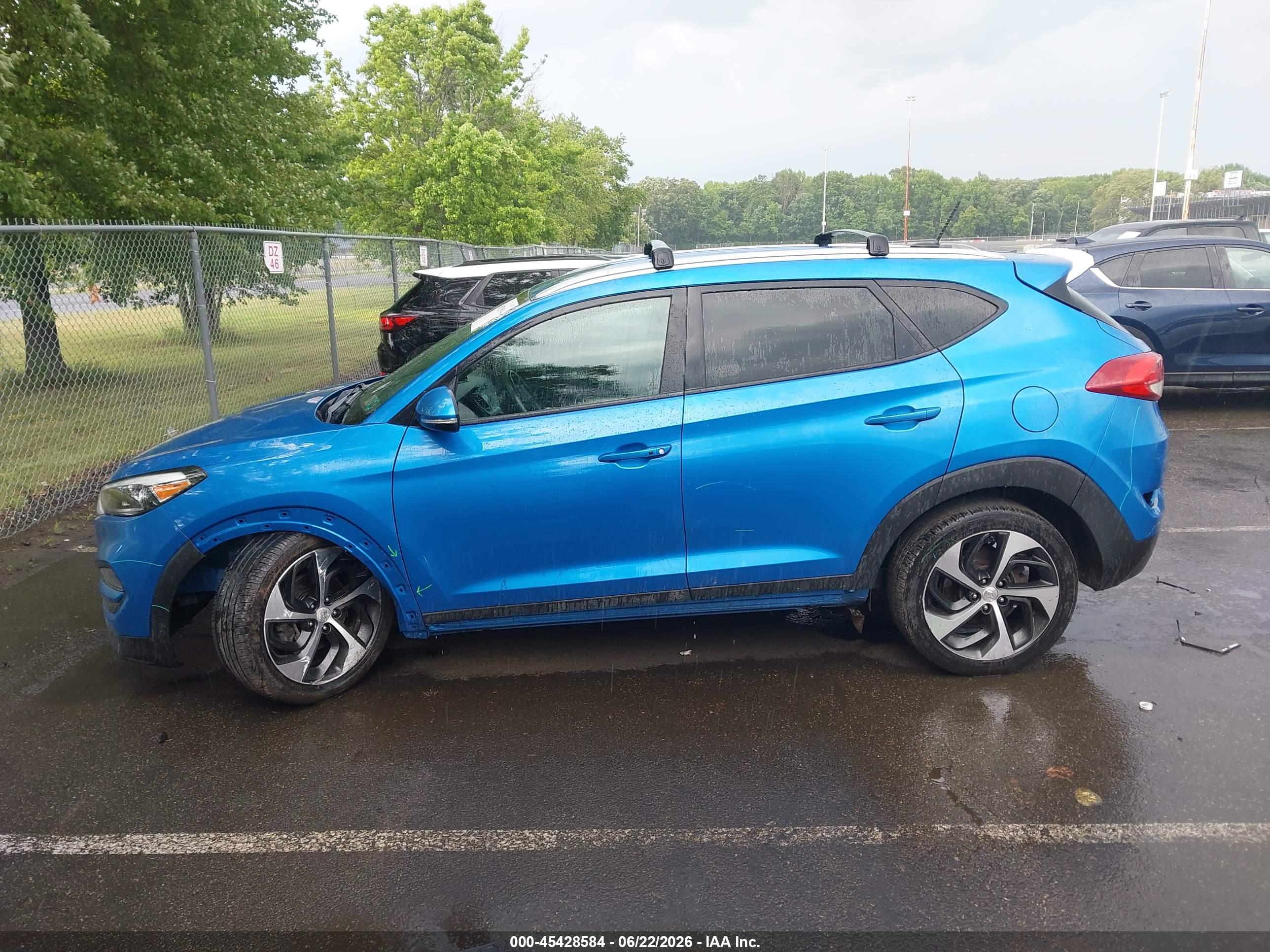 2017 HYUNDAI TUCSON SPORT
