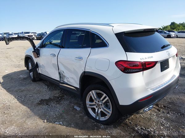 2021 MERCEDES-BENZ GLA 250 GLA250