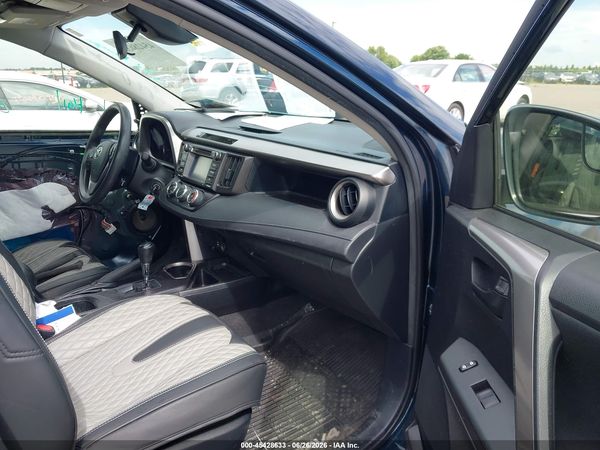 2017 TOYOTA RAV4 LE