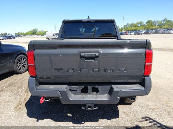 2025 TOYOTA TACOMA TRD SPORT