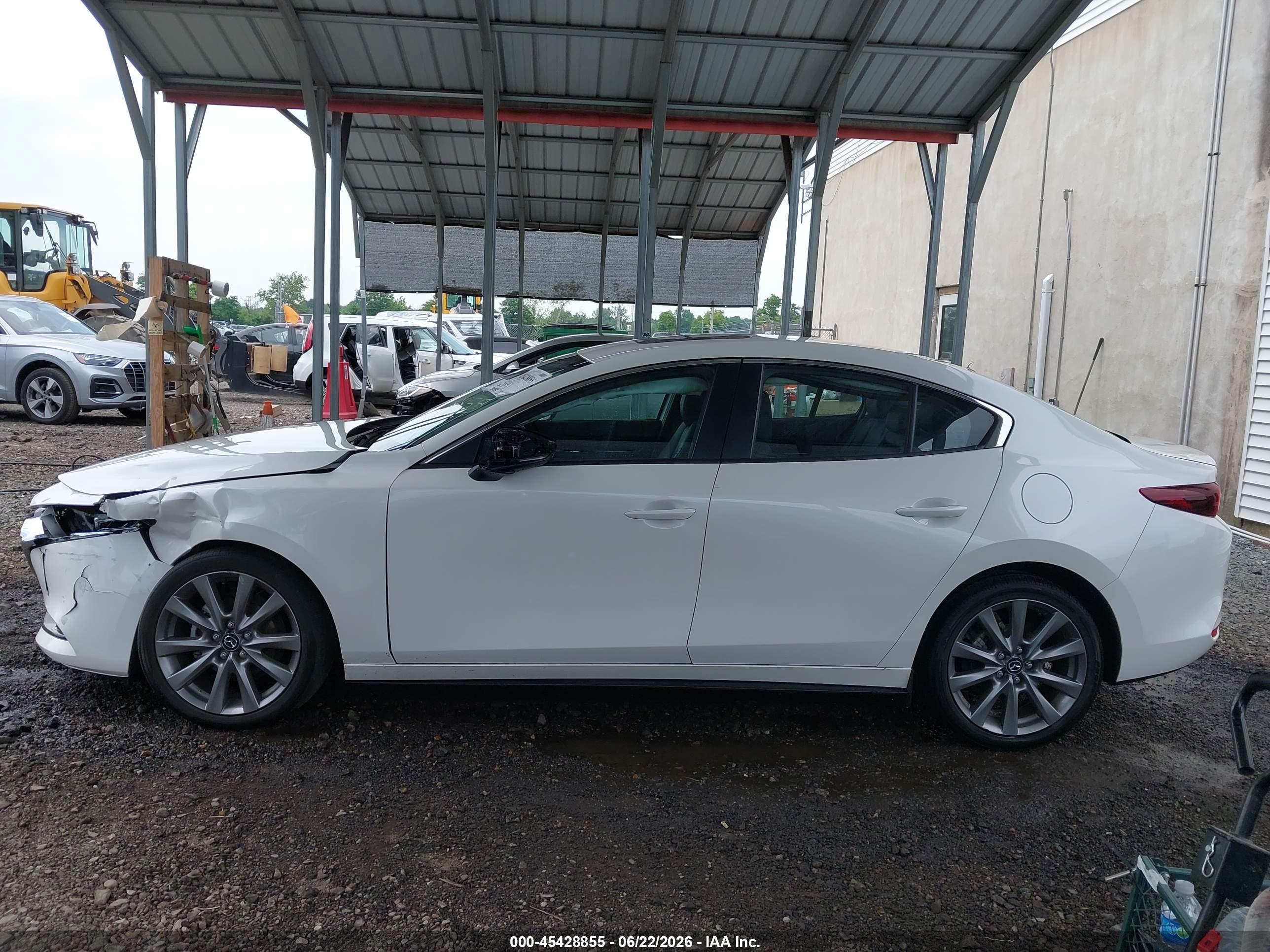 2024 MAZDA MAZDA3 2.5 S PREFERRED