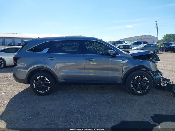 2024 KIA SORENTO S