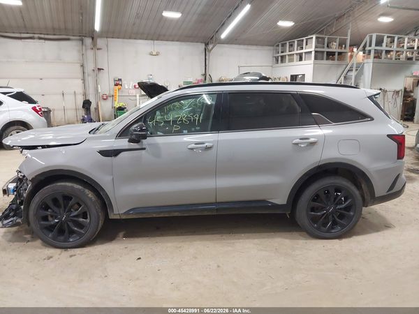 2022 KIA SORENTO SX