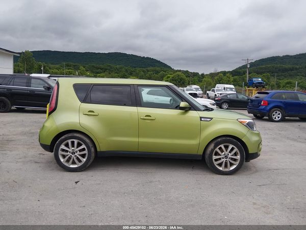 2017 KIA SOUL +