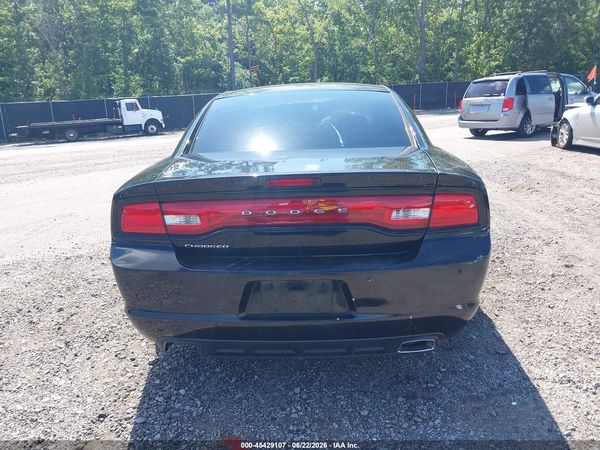 2013 DODGE CHARGER SE