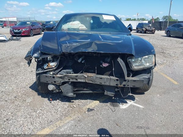 2013 DODGE CHARGER SE
