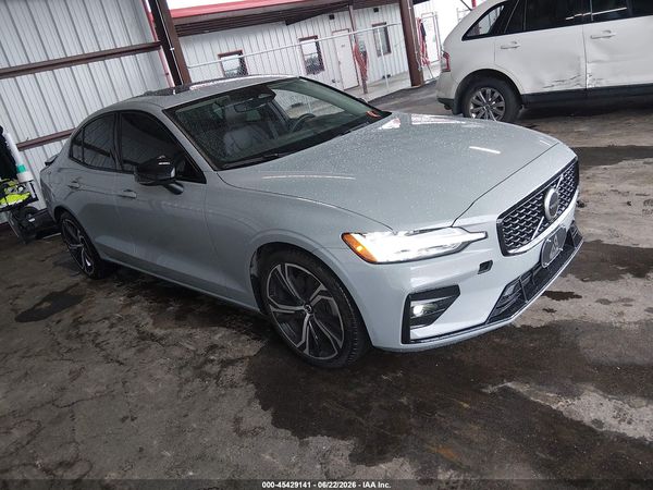 2024 VOLVO S60 B5 CORE DARK THEME