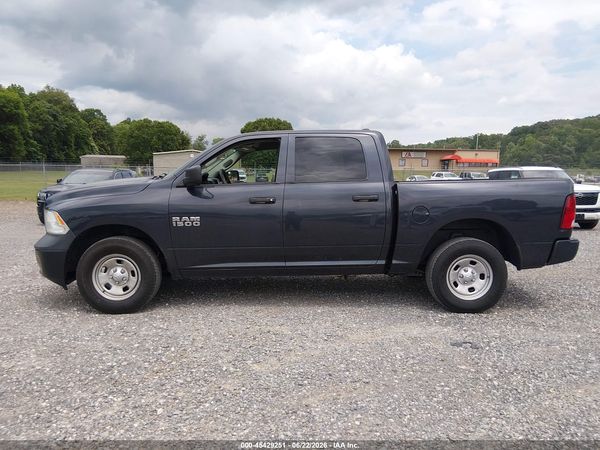 2018 RAM 1500 ST CREW CAB 4X4