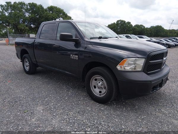 2018 RAM 1500 ST CREW CAB 4X4