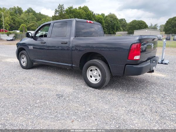 2018 RAM 1500 ST CREW CAB 4X4