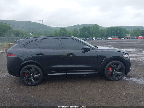2025 JAGUAR F-PACE SVR P550 AWD AUTOMATIC
