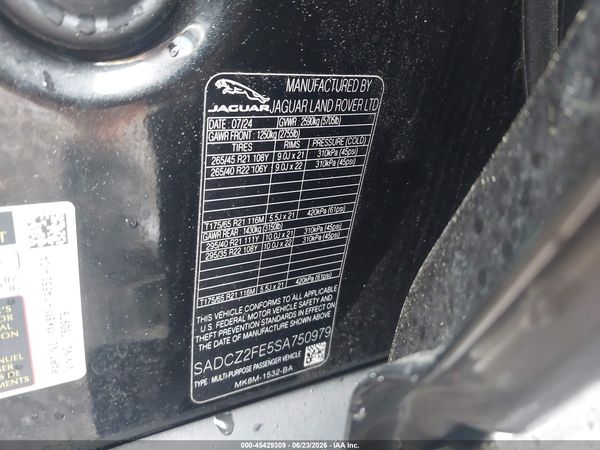 2025 JAGUAR F-PACE SVR P550 AWD AUTOMATIC