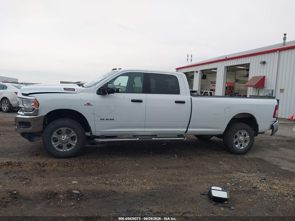 2024 RAM 2500 BIG HORN  4X4 8' BOX