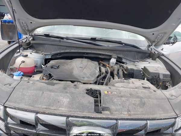 2022 HYUNDAI TUCSON SE