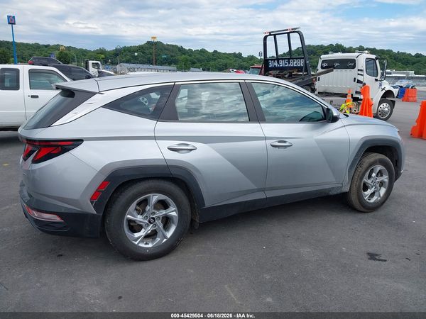 2022 HYUNDAI TUCSON SE
