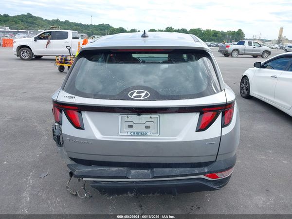 2022 HYUNDAI TUCSON SE