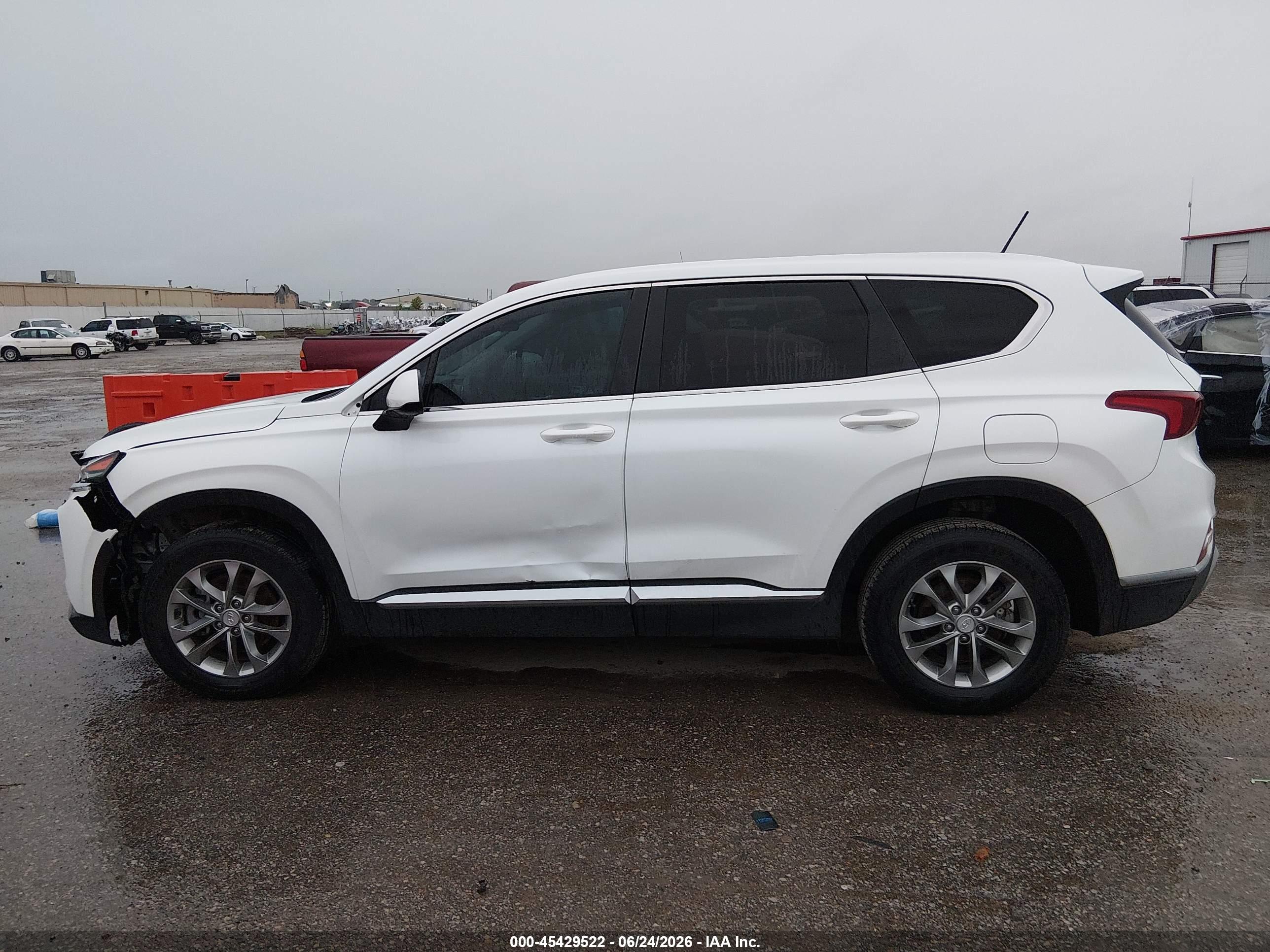 2020 HYUNDAI SANTA FE SE