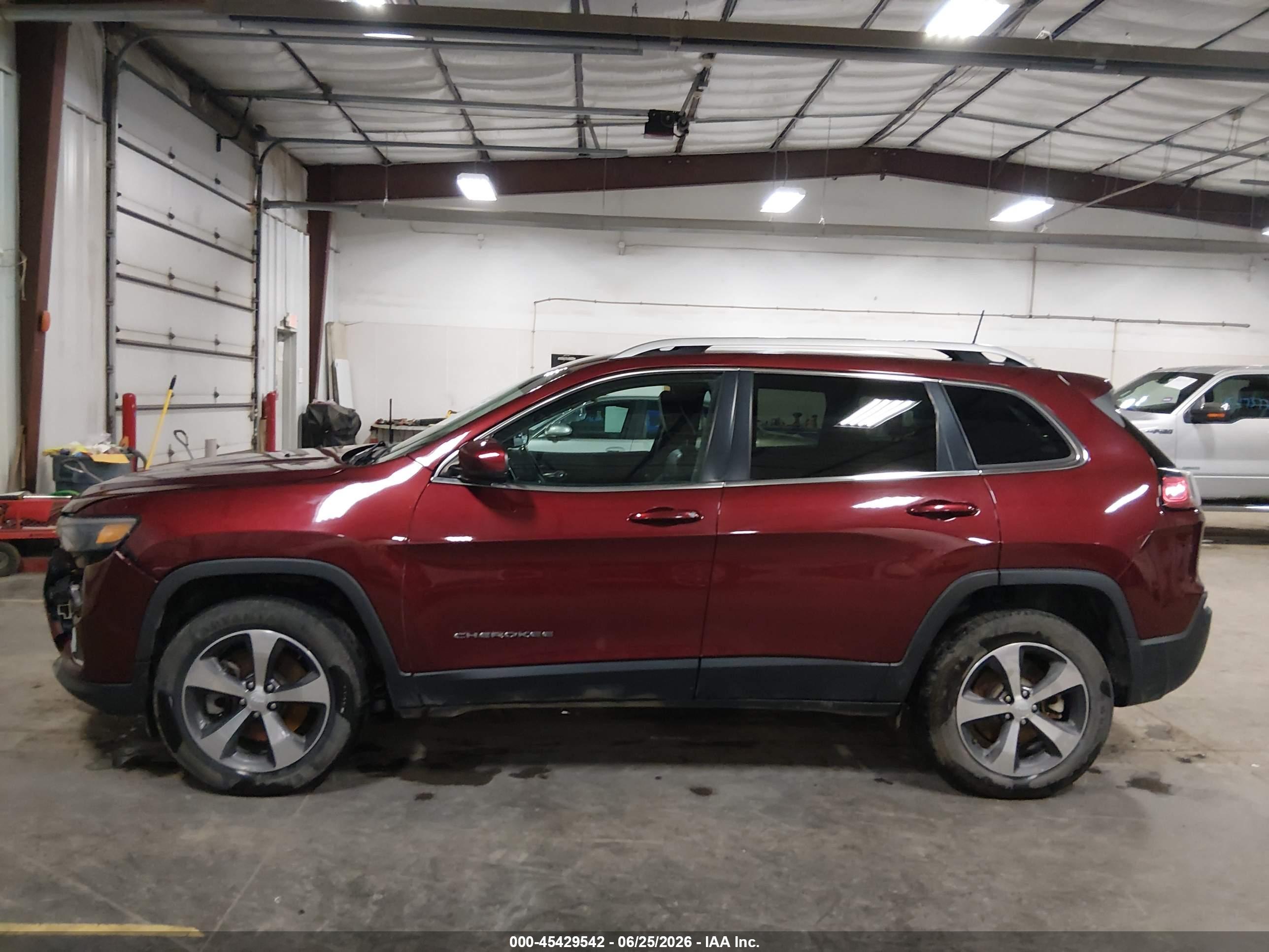 2019 JEEP CHEROKEE LIMITED 4X4