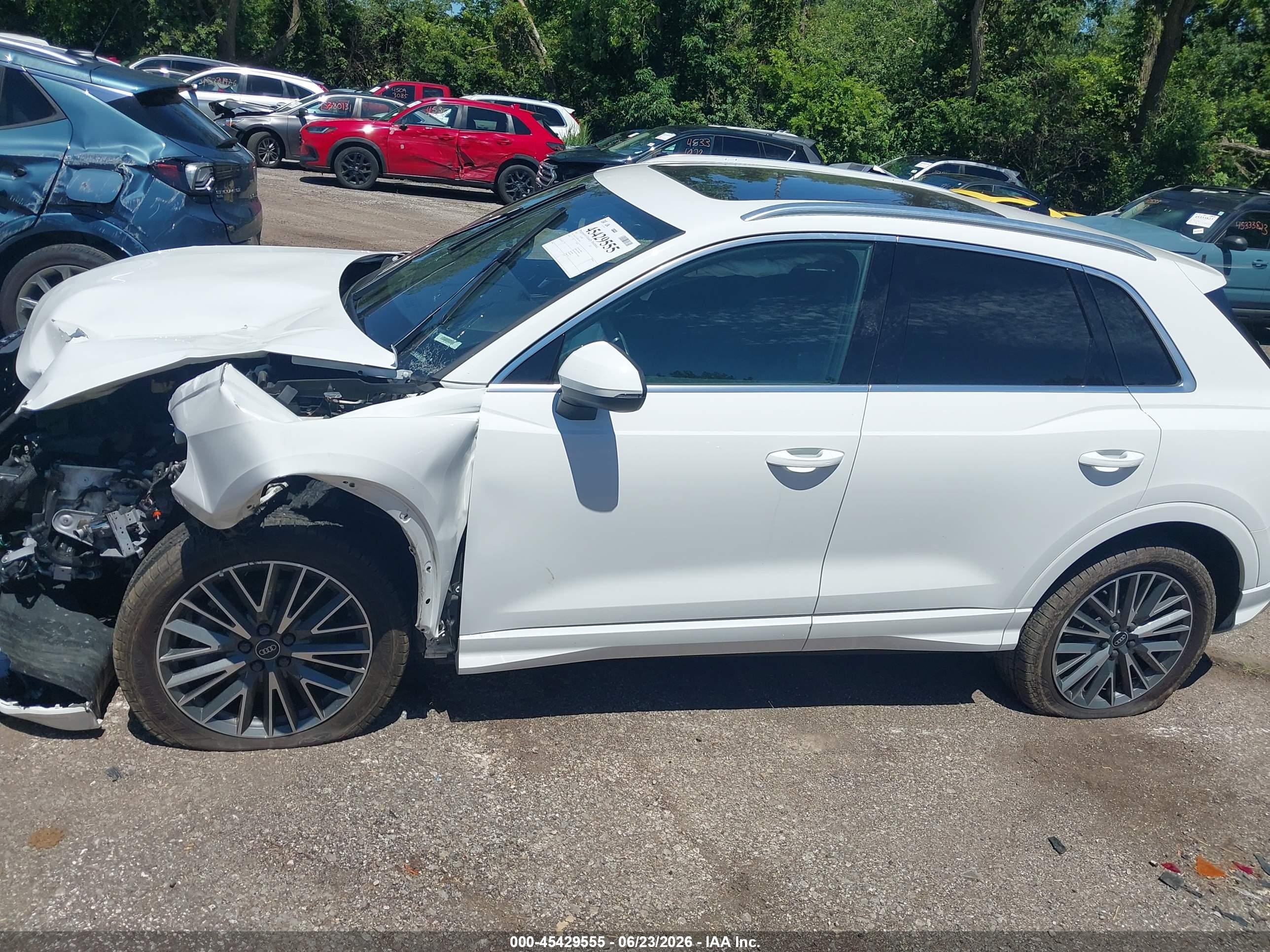 2021 AUDI Q3
