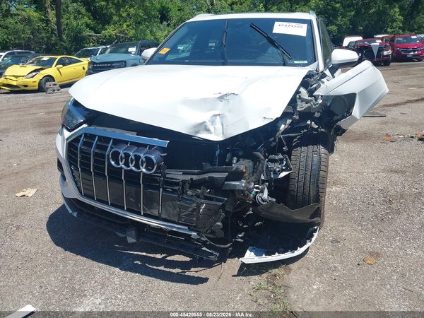 2021 AUDI Q3