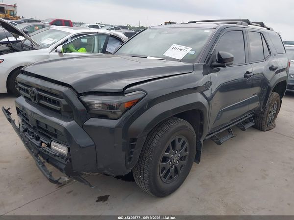 2025 TOYOTA 4RUNNER SR5