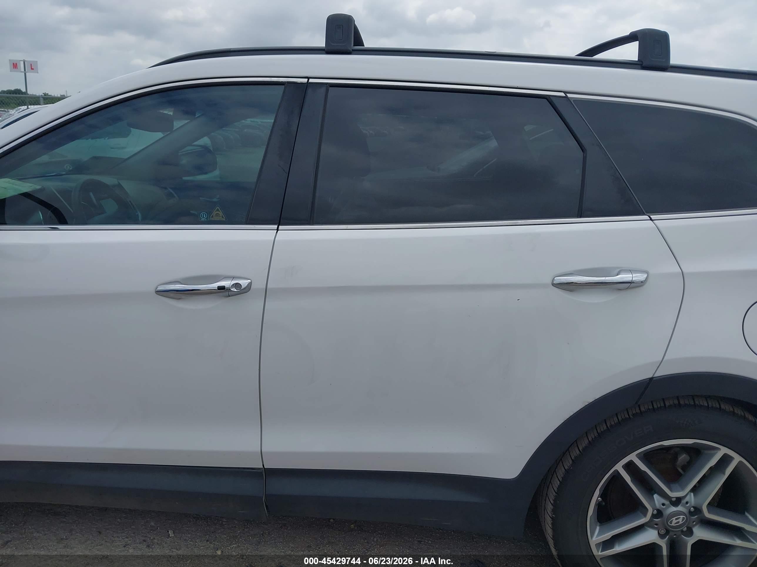 2017 HYUNDAI SANTA FE SE ULTIMATE