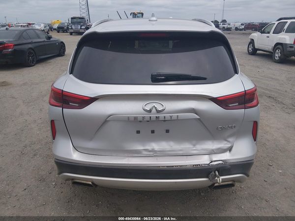2019 INFINITI QX50 LUXE