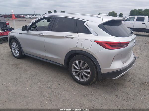2019 INFINITI QX50 LUXE
