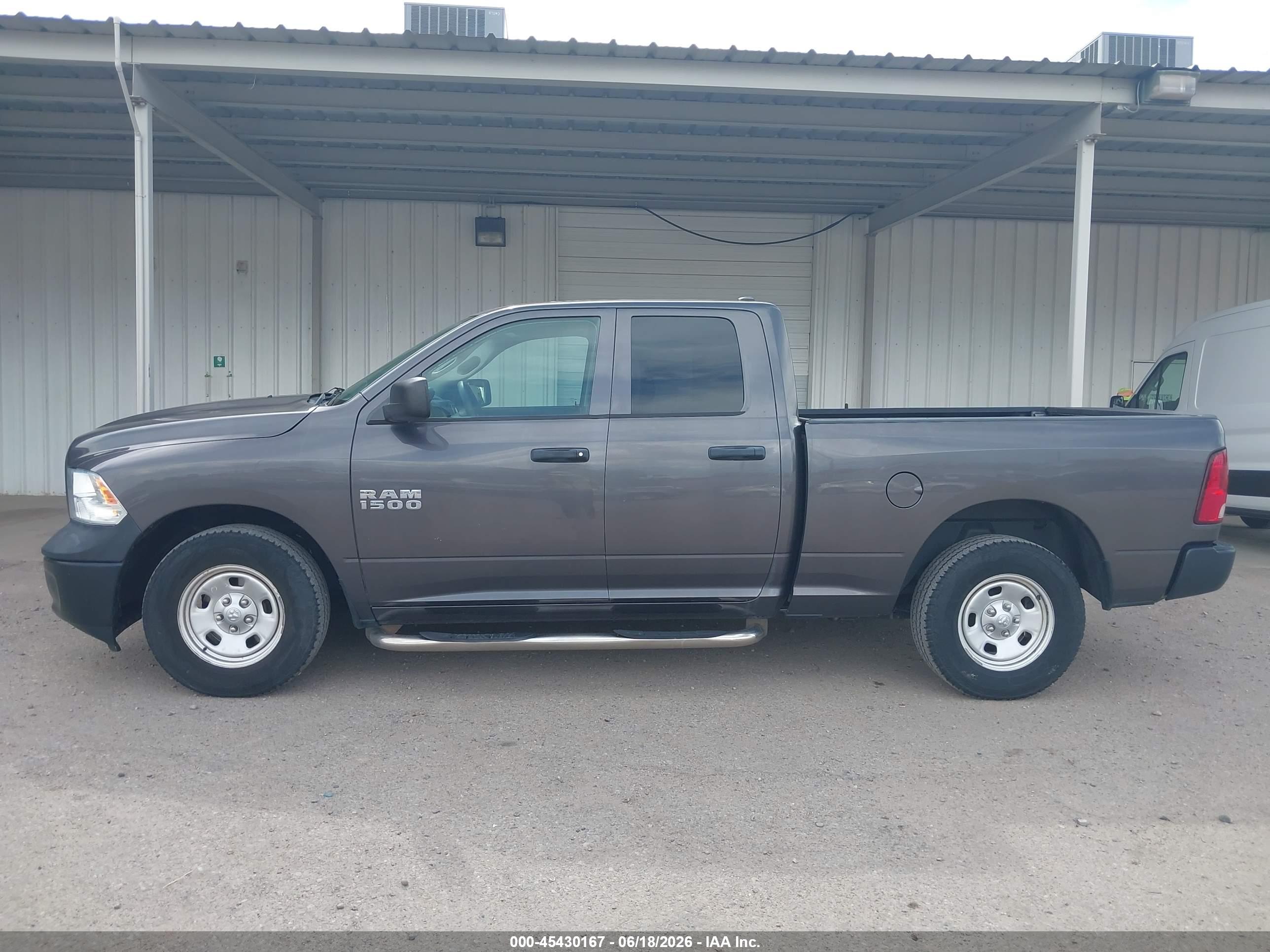 2017 RAM 1500 TRADESMAN  4X2 6'4 BOX