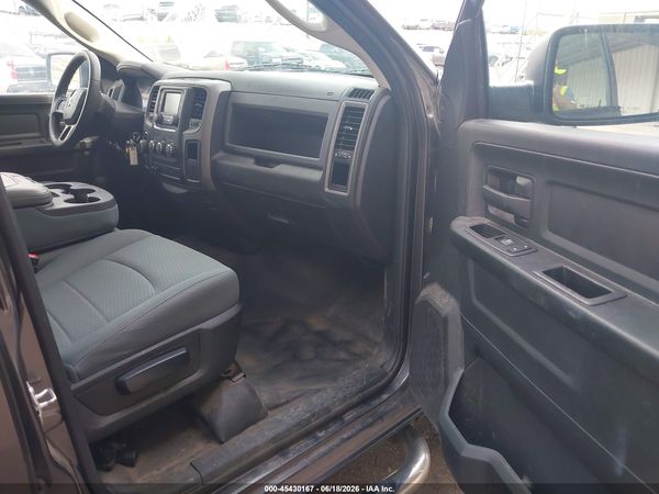 2017 RAM 1500 TRADESMAN  4X2 6'4 BOX