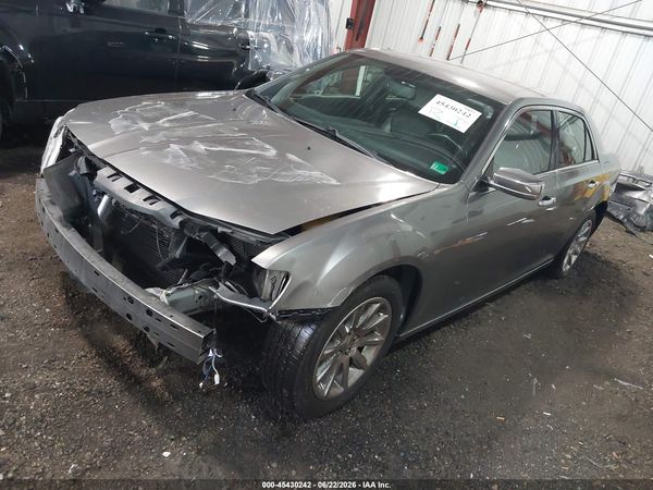 2012 CHRYSLER 300 LIMITED