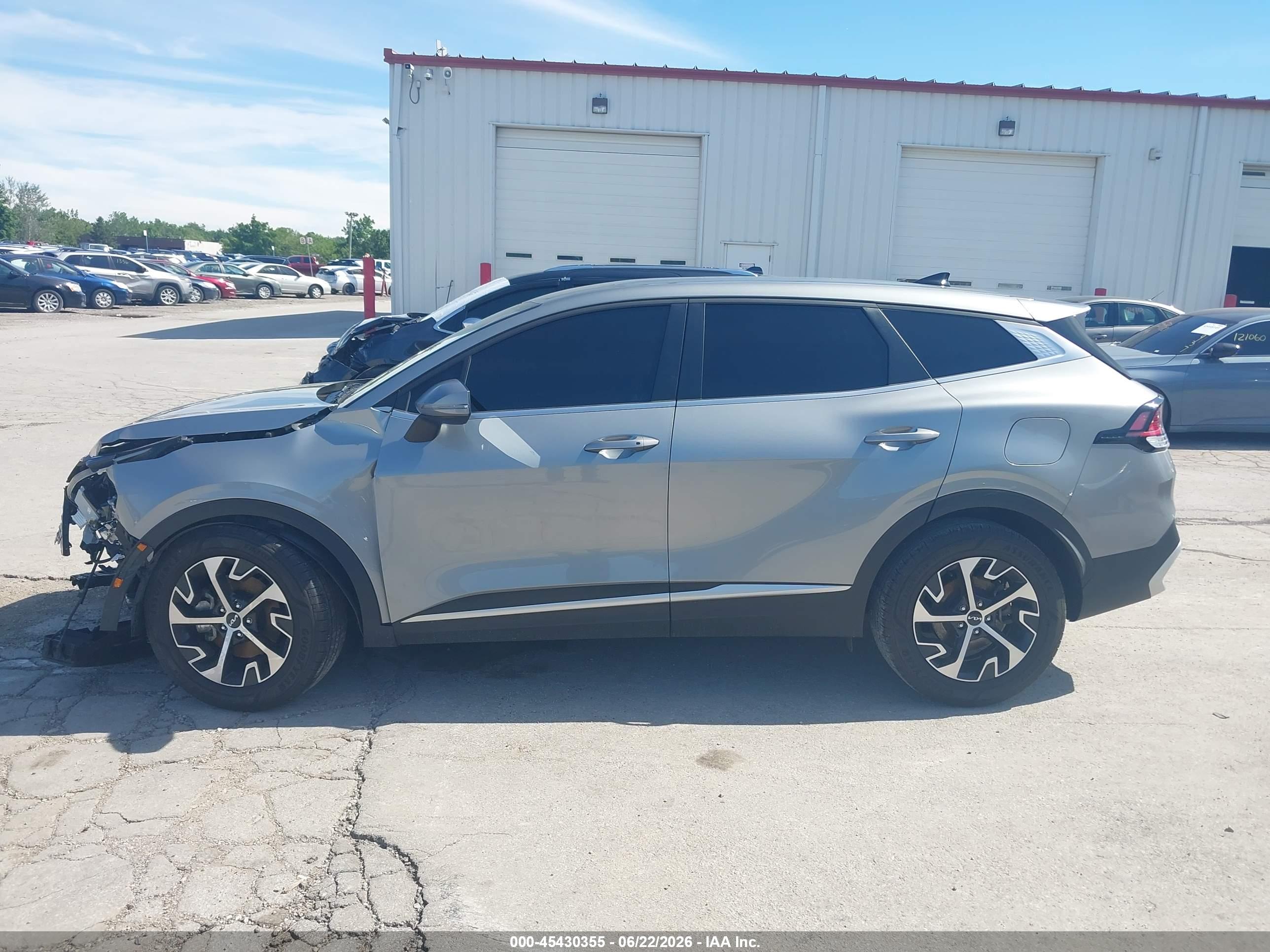 2024 KIA SPORTAGE EX