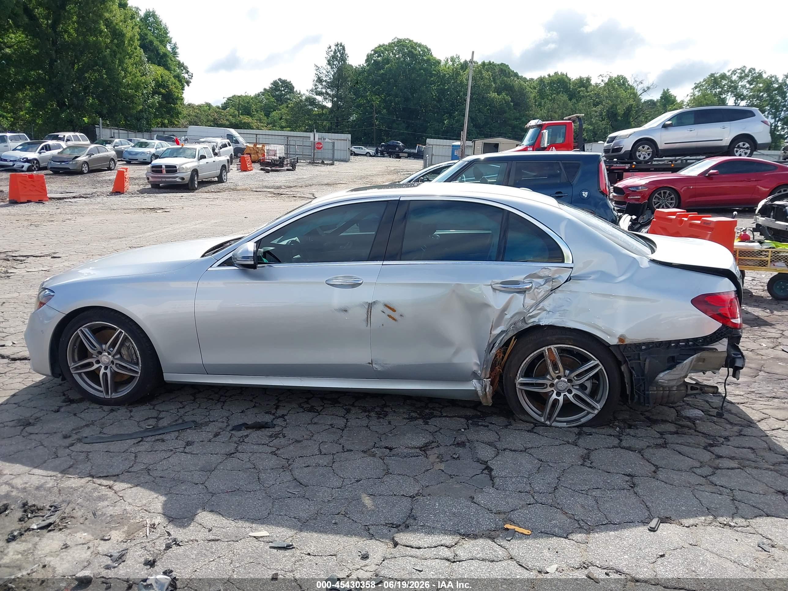 2017 MERCEDES-BENZ E 300 E300