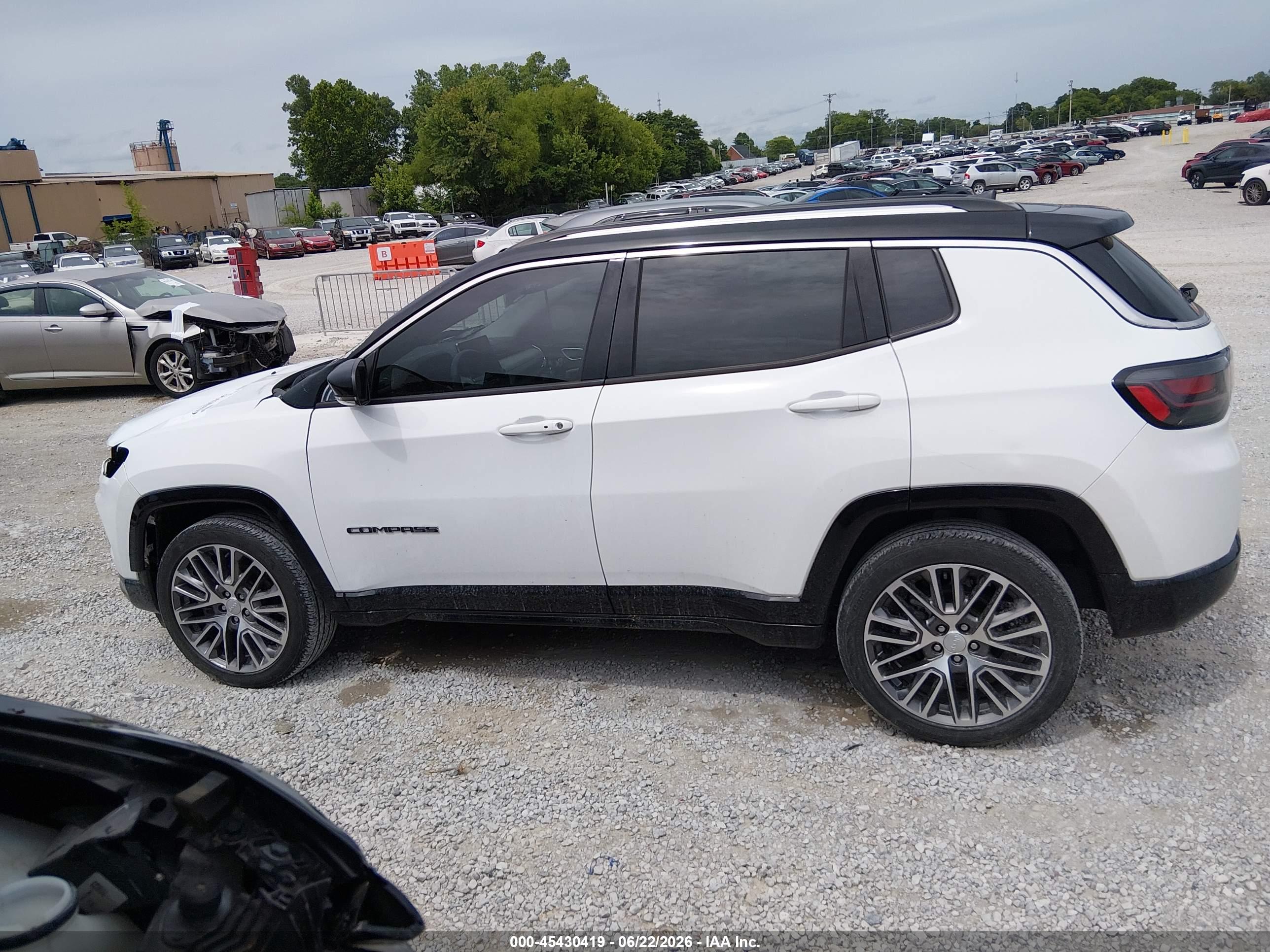 2022 JEEP COMPASS LIMITED 4X4