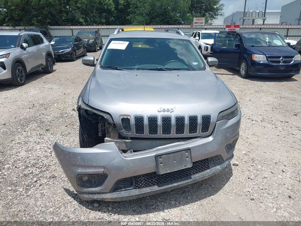 2019 JEEP CHEROKEE LATITUDE FWD