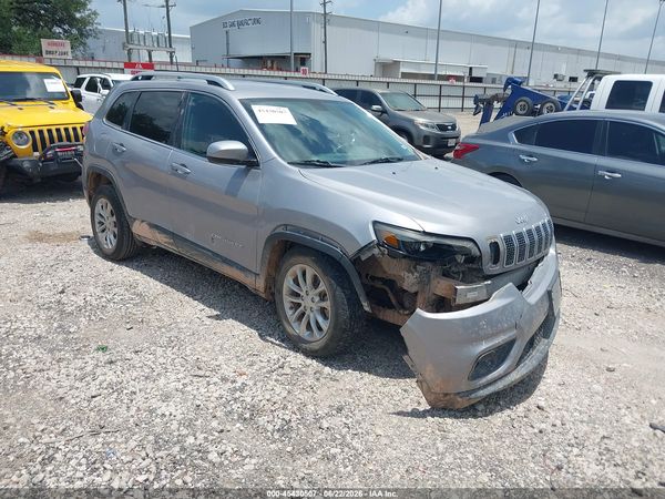 2019 JEEP CHEROKEE LATITUDE FWD