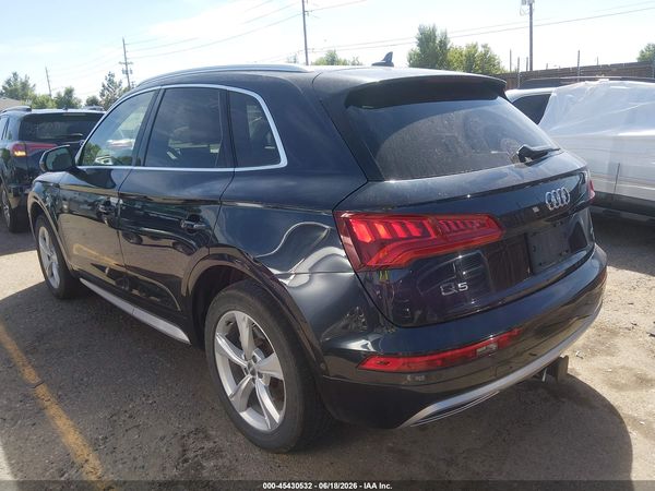 2020 AUDI Q5