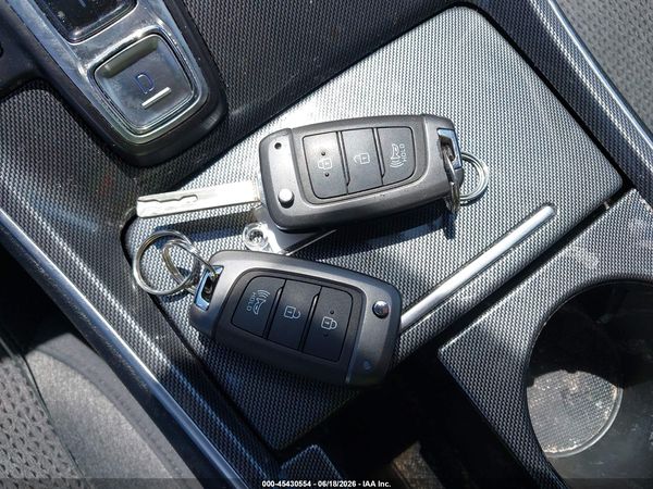 2021 HYUNDAI SANTA FE SE