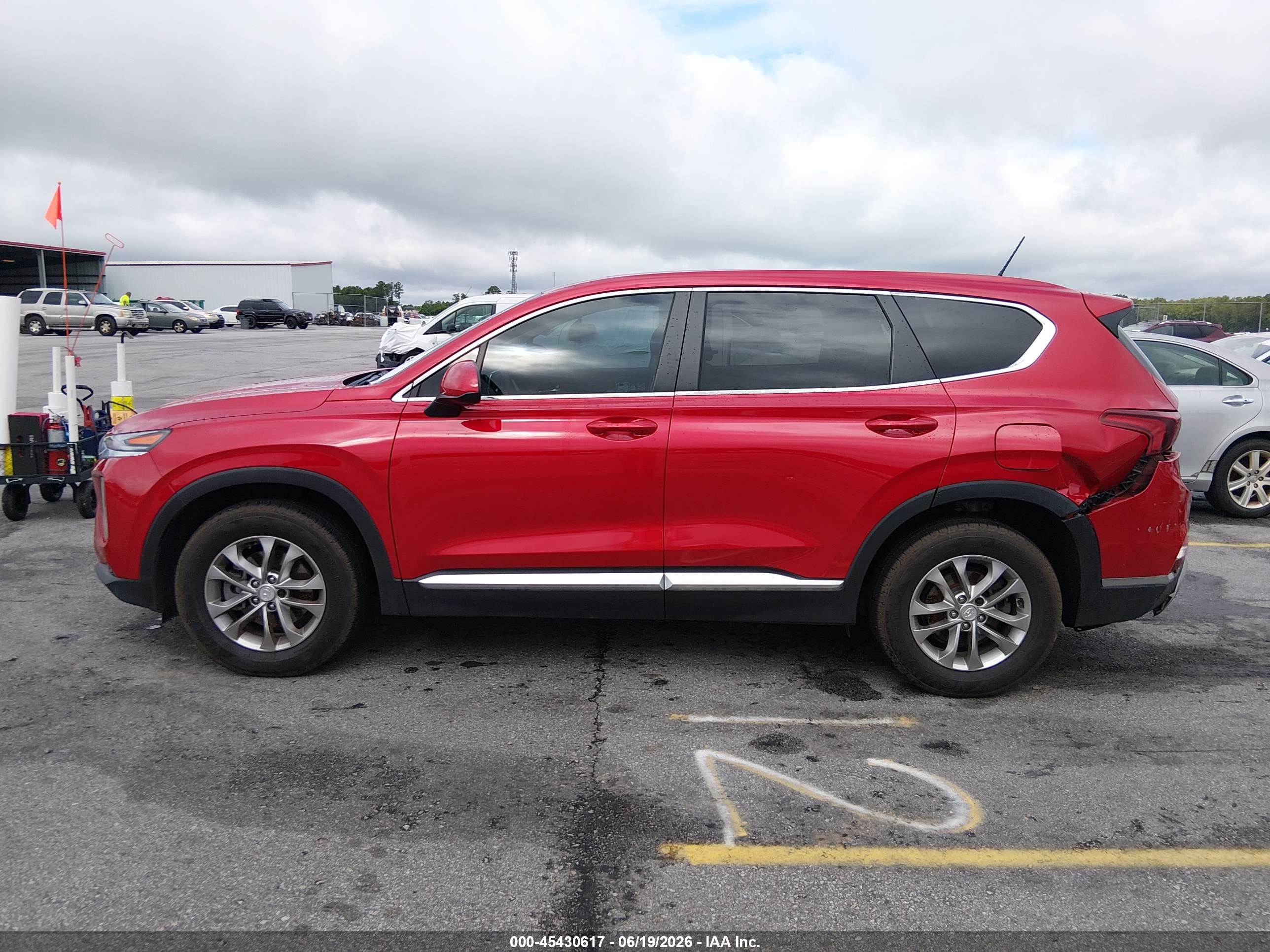 2020 HYUNDAI SANTA FE SE
