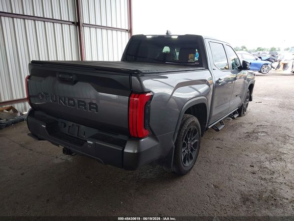 2025 TOYOTA TUNDRA SR5