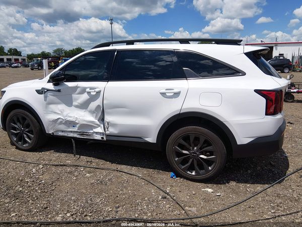 2023 KIA SORENTO X-LINE EX