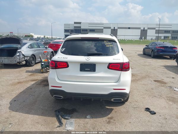 2021 MERCEDES-BENZ GLC 300 4MATIC SUV