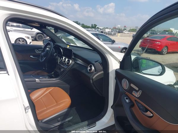 2021 MERCEDES-BENZ GLC 300 4MATIC SUV
